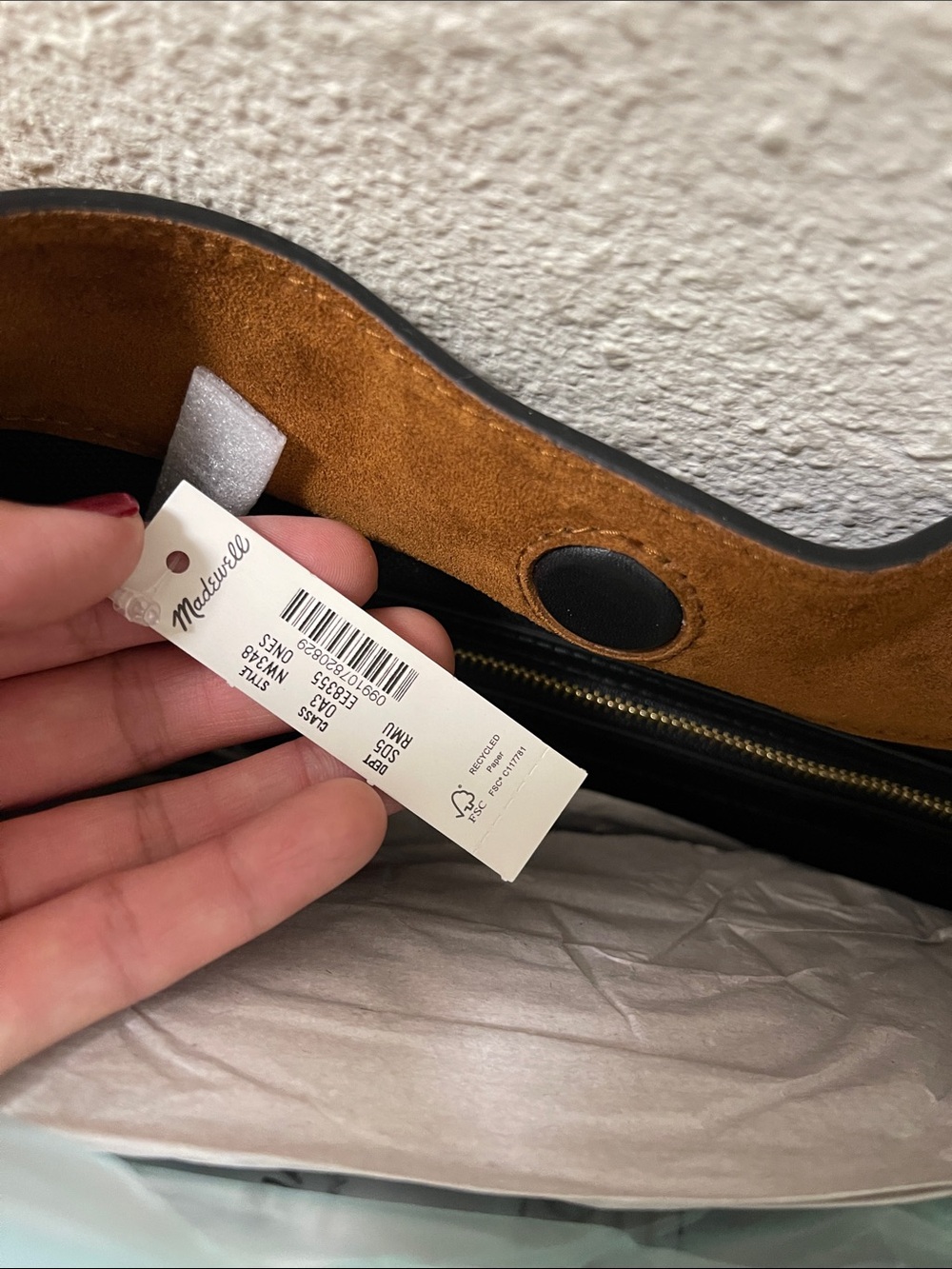 NWT Madewell The Mylie Suede Shoulder Bag in Light Umber - Picture 10 of 10